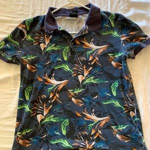 Fashionable Jungle Print H&M Polo Shirt Small